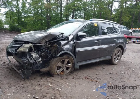 2015 Toyota Rav4 Xle z USA, uszkodzony, nr VIN JTMWFREV5FJ052826